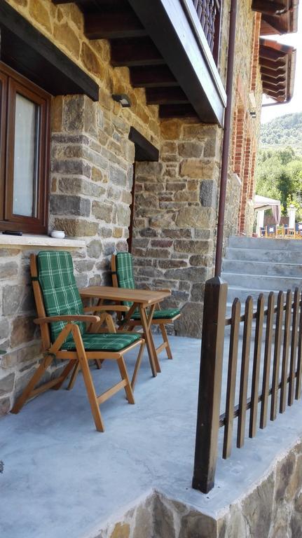 Casa Rural Manuel De Pepa Xuaca Tuilla Екстер'єр фото