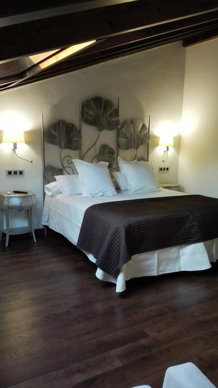Casa Rural Manuel De Pepa Xuaca Tuilla Екстер'єр фото